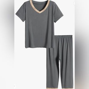 Dark Gray Latina Sleepwear Top w/ Capri Pants Pajama Set
